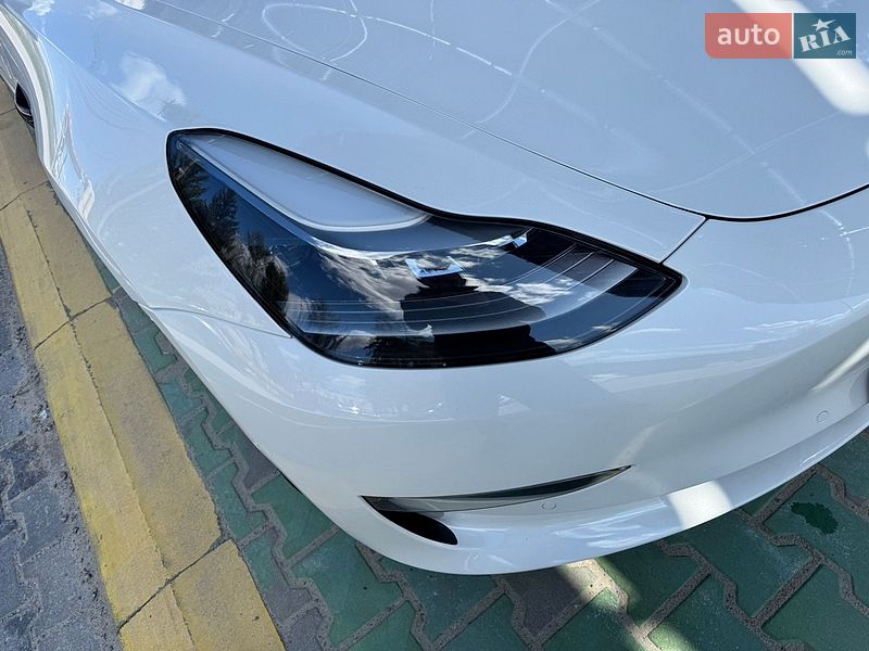 Седан Tesla Model 3 2021 в Львове фото 20 Седан Tesla Model 3 2021 в Львове