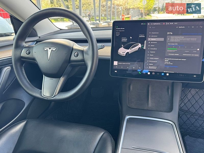 Седан Tesla Model 3 2021 в Львове фото 24 Седан Tesla Model 3 2021 в Львове