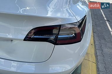 Седан Tesla Model 3 2021 в Львове фото 25 Седан Tesla Model 3 2021 в Львове