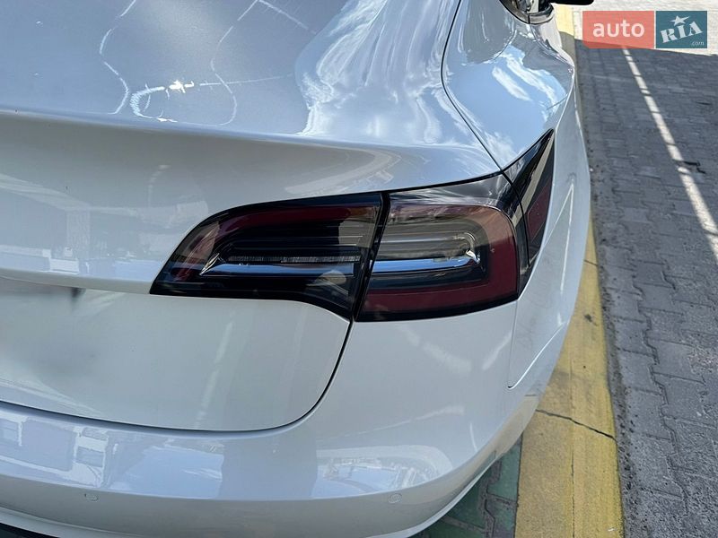 Седан Tesla Model 3 2021 в Львове фото 25 Седан Tesla Model 3 2021 в Львове
