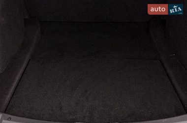Седан Tesla Model 3 2020 в Львове