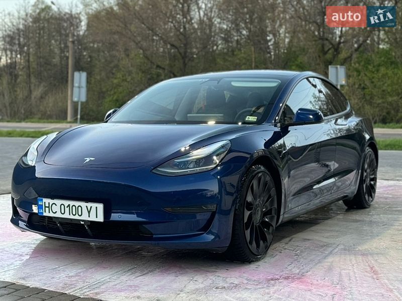 Tesla Model 3 2021