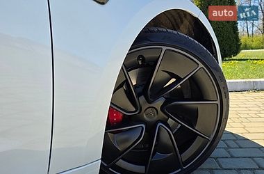 Седан Tesla Model 3 2025 в Одессе