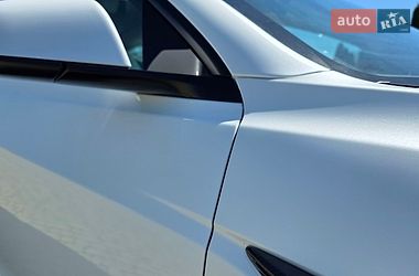 Седан Tesla Model 3 2025 в Одессе