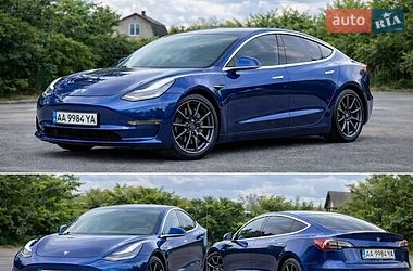 Седан Tesla Model 3 2019 в Киеве