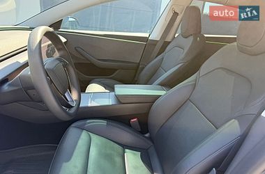 Седан Tesla Model 3 2025 в Ивано-Франковске