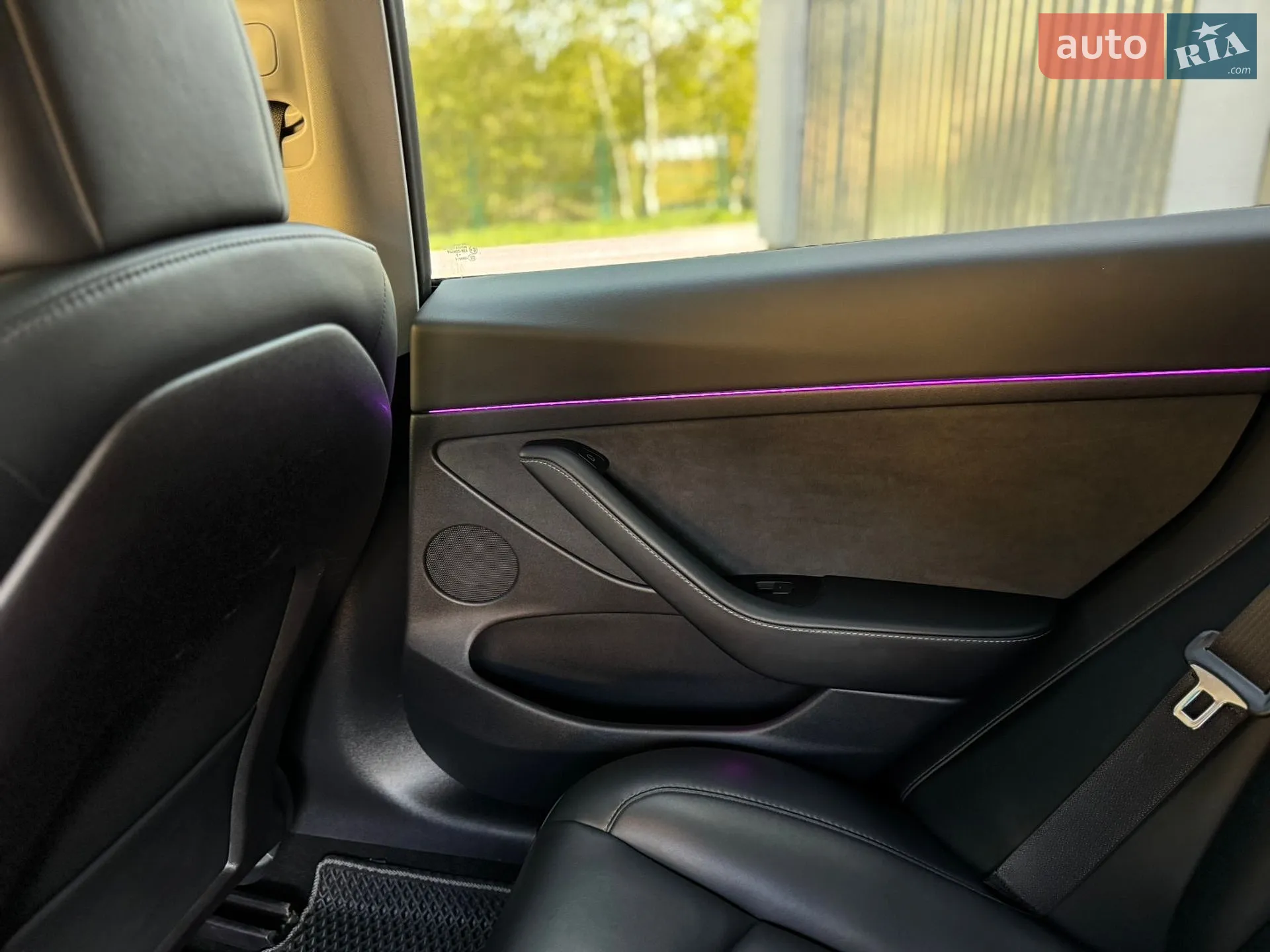 2019 Tesla Model 3 - мініатюра 25