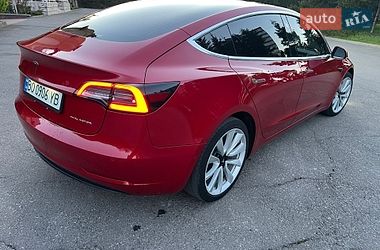 Седан Tesla Model 3 2018 в Тернополе