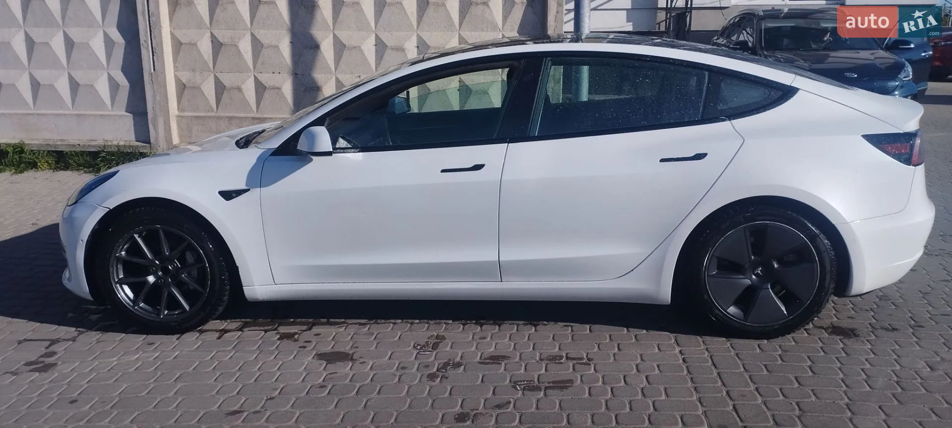 2021 Tesla Model 3 - мініатюра 13