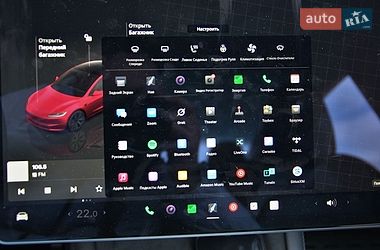 Седан Tesla Model 3 2024 в Киеве