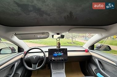 Седан Tesla Model 3 2023 в Кременчуге