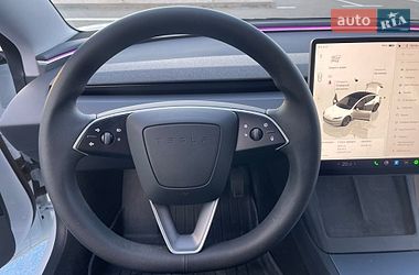 Седан Tesla Model 3 2024 в Киеве