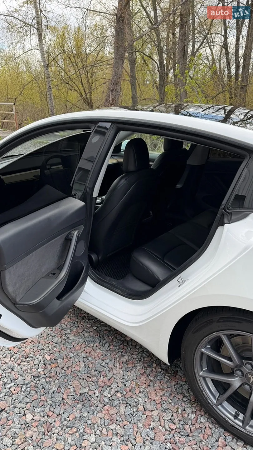 2021 Tesla Model 3 - мініатюра 8
