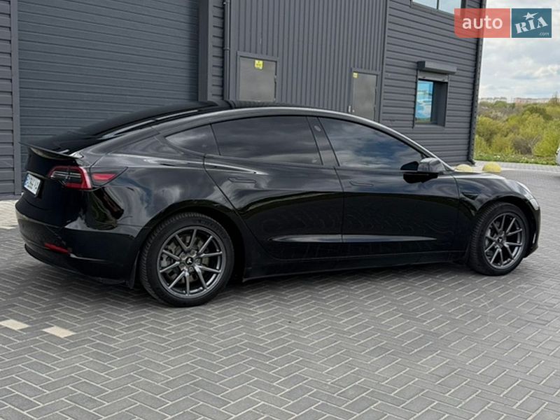 Седан Tesla Model 3 2019 в Кропивницком фото 6 Седан Tesla Model 3 2019 в Кропивницком