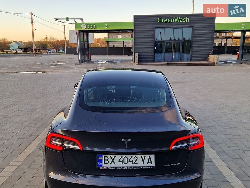 Седан Tesla Model 3 2019 в Каменец-Подольском