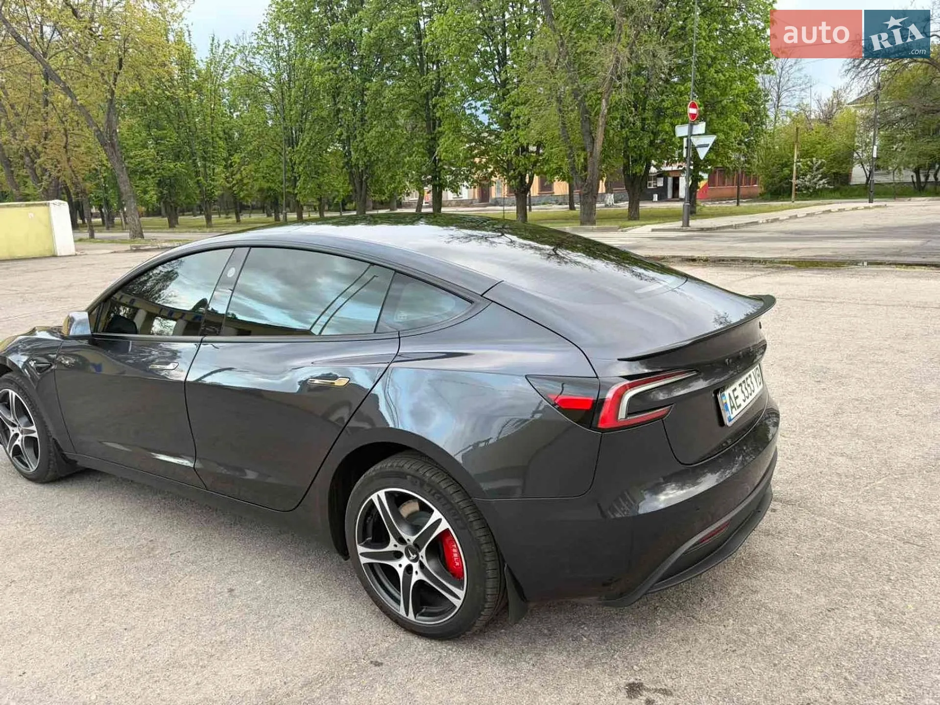 2024 Tesla Model 3 - мініатюра 3
