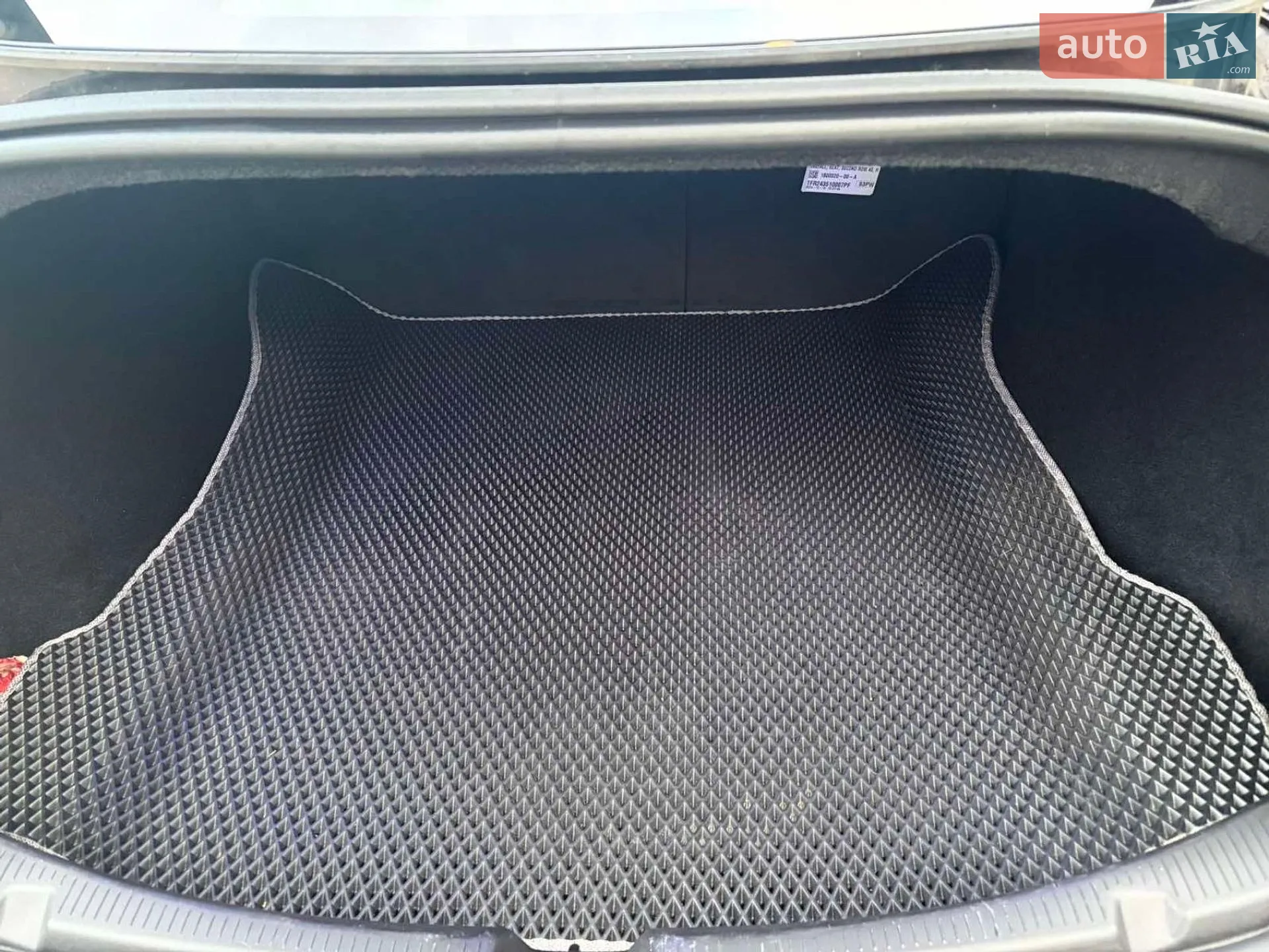 2024 Tesla Model 3 - мініатюра 16