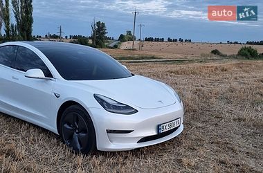 Седан Tesla Model 3 2019 в Хмельницком