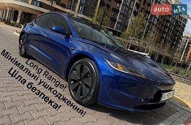 Седан Tesla Model 3 2025 в Києві