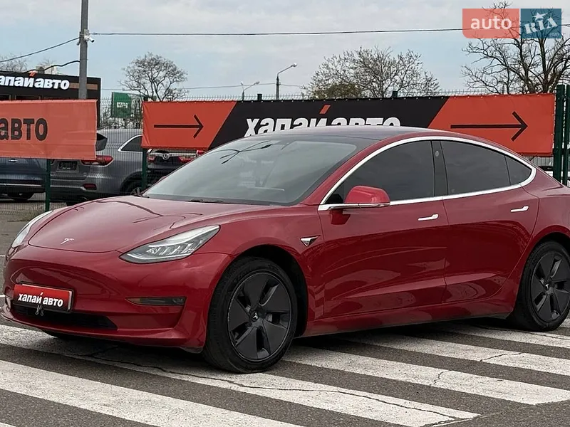 Tesla Model 3 2018