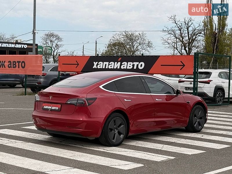 Седан Tesla Model 3 2018 в Одессе