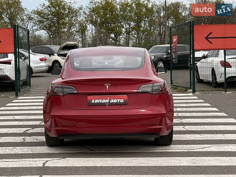 Седан Tesla Model 3 2018 в Одессе