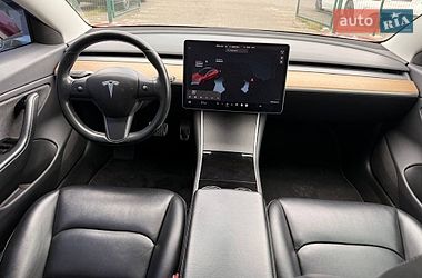 Седан Tesla Model 3 2018 в Одессе