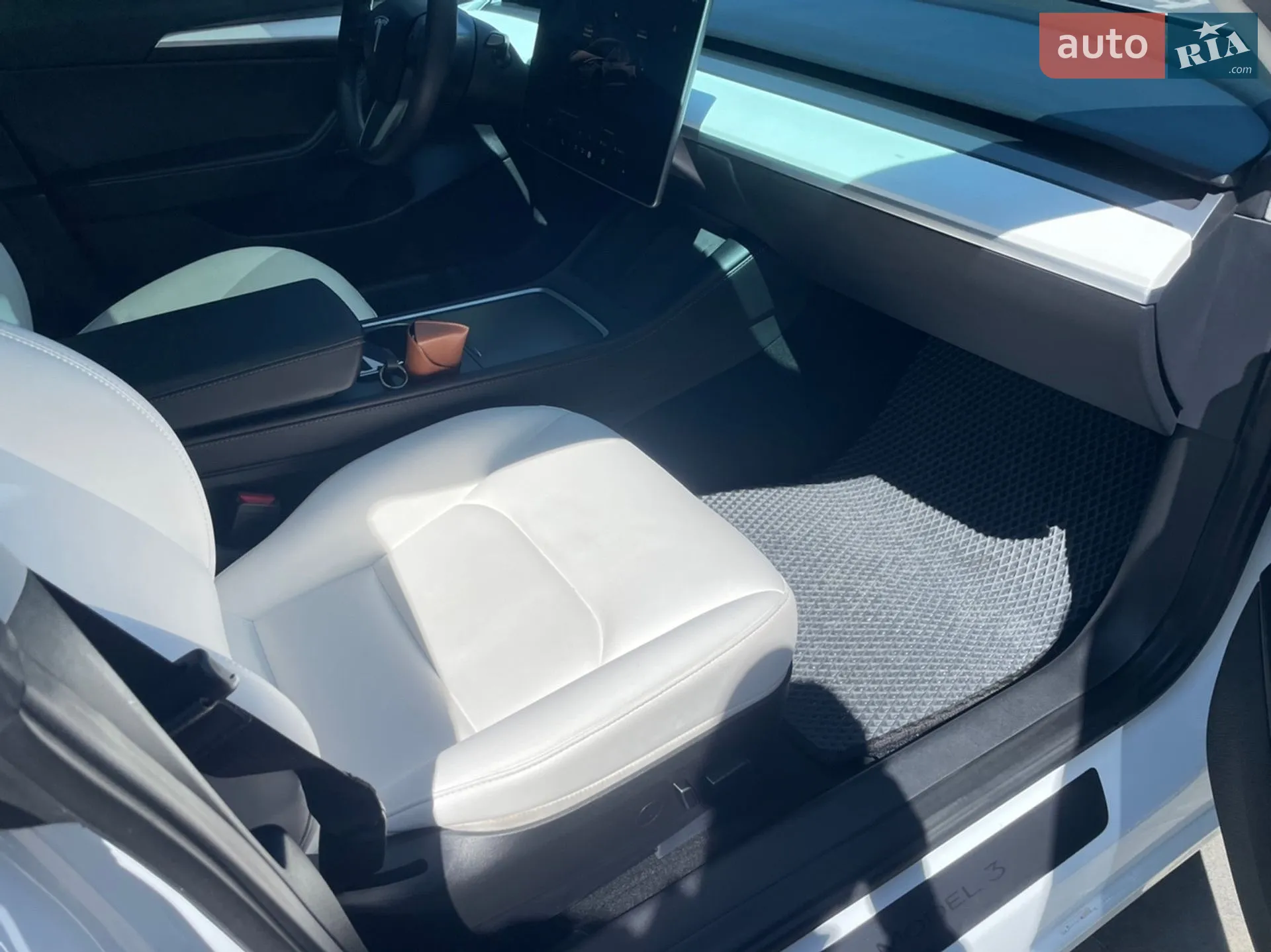 2023 Tesla Model 3 - мініатюра 24