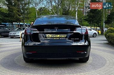 Седан Tesla Model 3 2020 в Львове