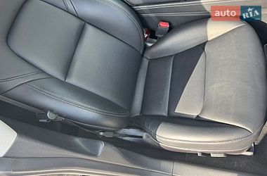 Седан Tesla Model 3 2022 в Виннице