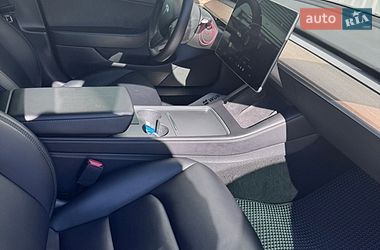 Седан Tesla Model 3 2022 в Виннице