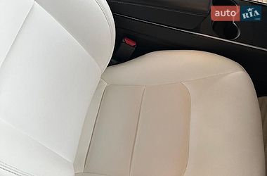 Седан Tesla Model 3 2020 в Харькове