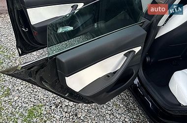 Седан Tesla Model 3 2020 в Харкові