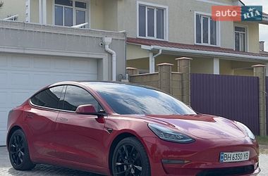 Седан Tesla Model 3 2018 в Одесі