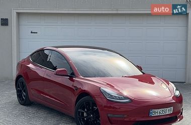 Седан Tesla Model 3 2018 в Одесі