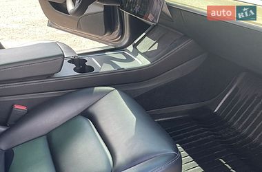 Седан Tesla Model 3 2021 в Запорожье