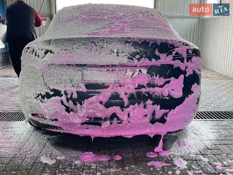 Седан Tesla Model 3 2021 в Запорожье