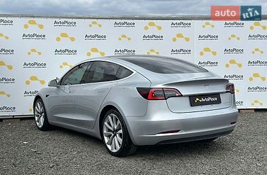 Седан Tesla Model 3 2018 в Луцке
