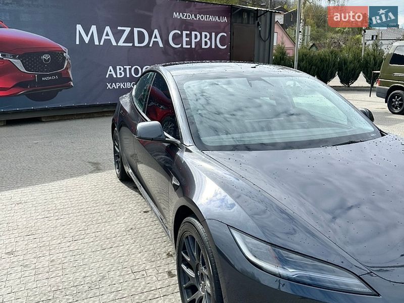Седан Tesla Model 3 2024 в Полтаве