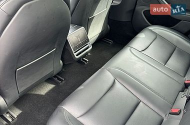 Седан Tesla Model 3 2024 в Полтаве