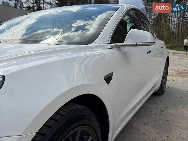 Седан Tesla Model 3 2019 в Житомирі фото 25 Седан Tesla Model 3 2019 в Житомирі