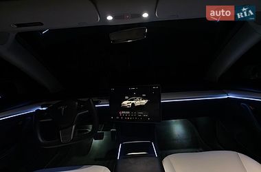Седан Tesla Model 3 2022 в Києві