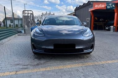 Седан Tesla Model 3 2019 в Кропивницькому