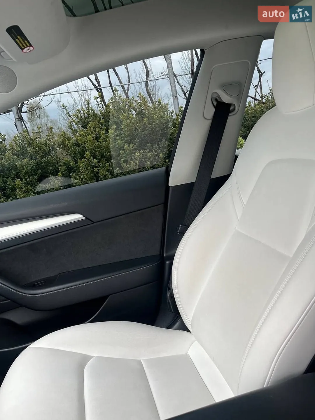 2022 Tesla Model 3 - мініатюра 8