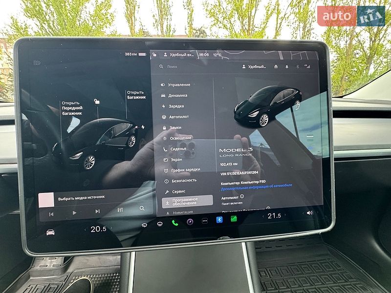 Седан Tesla Model 3 2018 в Кривому Розі