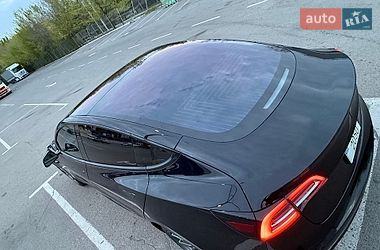 Седан Tesla Model 3 2018 в Дніпрі
