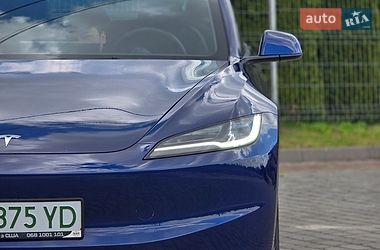 Седан Tesla Model 3 2024 в Николаеве