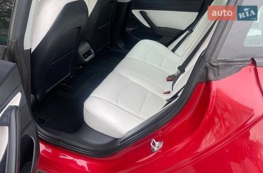 Седан Tesla Model 3 2020 в Дніпрі