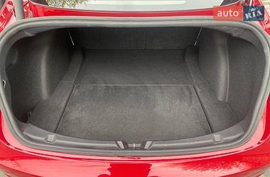 Седан Tesla Model 3 2020 в Дніпрі