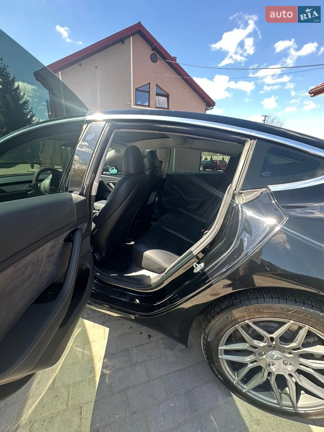 2019 Tesla Model 3 - мініатюра 8